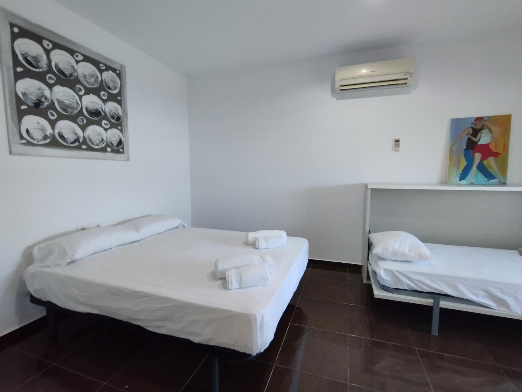 Casa Puigmal Empuriabrava Villa ภายนอก รูปภาพ